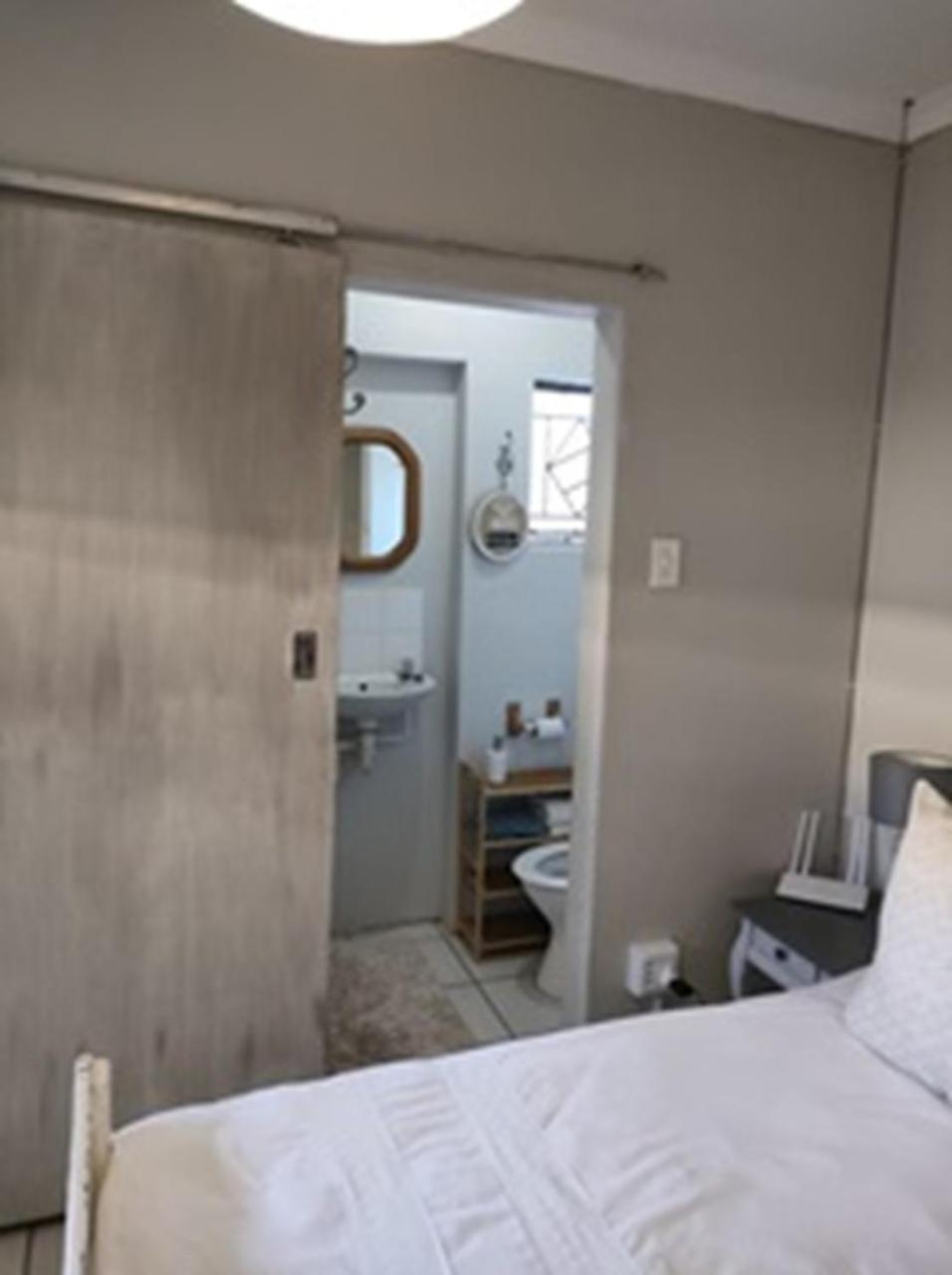 Stonehenge Cottage Oudtshoorn Εξωτερικό φωτογραφία